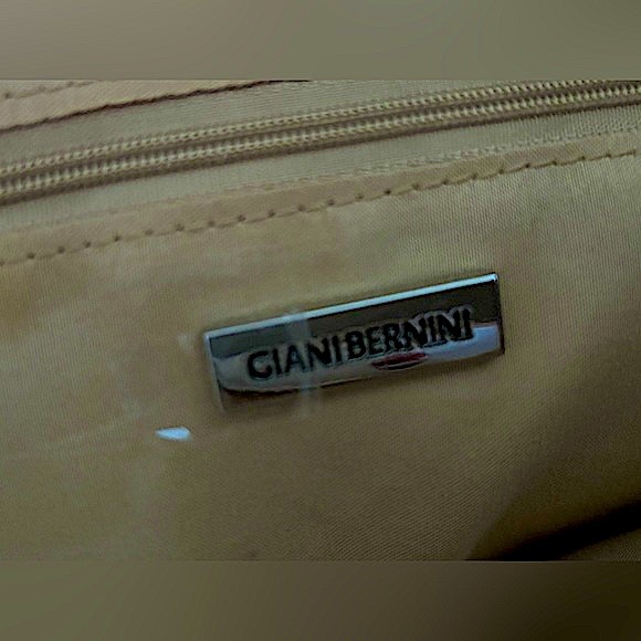Giani Bernini Bag - Picture 3 of 9